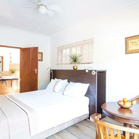 Private Room In Ambiente Guest House Knysna Exterior foto